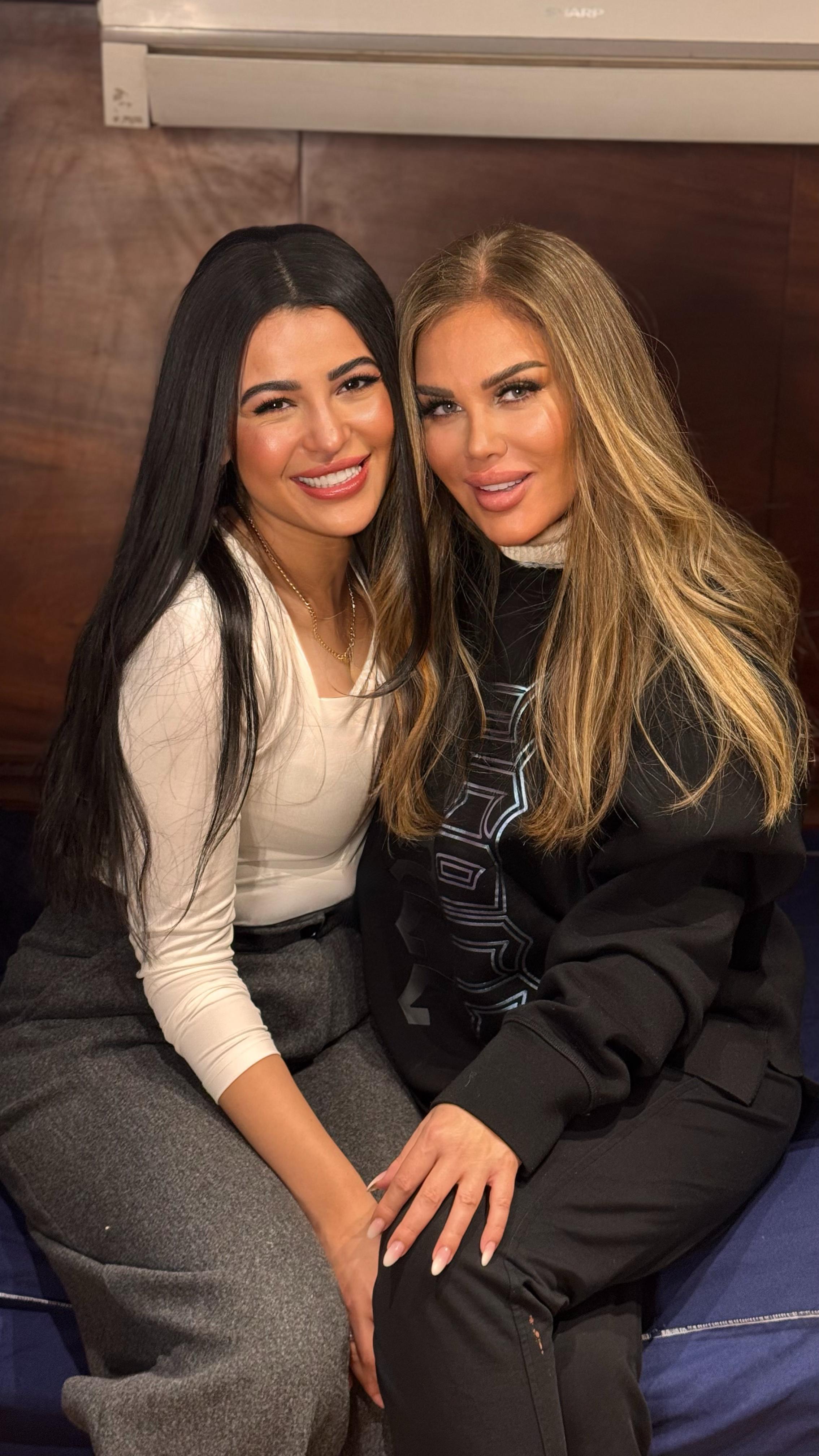 نيكول سابا وبتول الحداد 