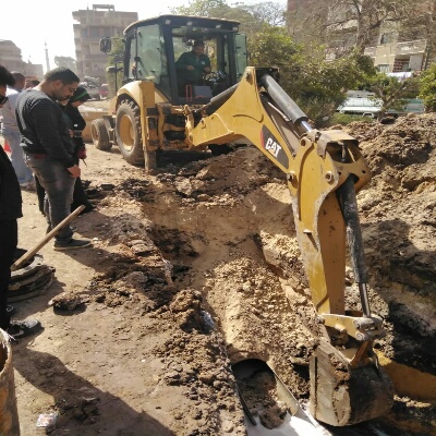 مياه القليوبية تواصل اصلاح كسر مفاجئ بخط طرد 
