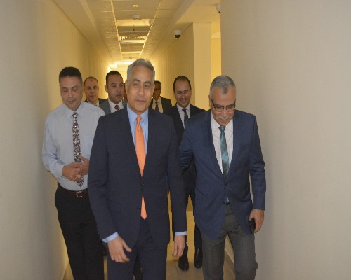 وزير العمل يهنئ العاملين بالوزارة بعيد الفطر المبارك 