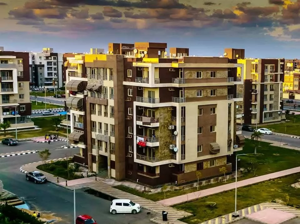 وزيرة الإسكان: لا تهاون في جودة وحدات سكن لكل المصريين 
