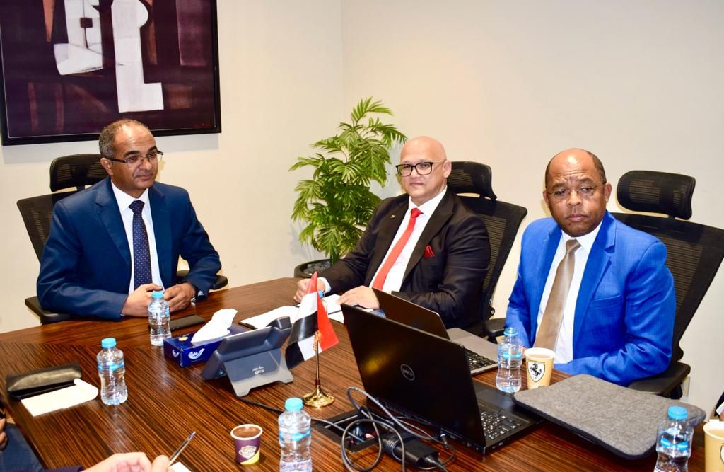 نائب وزير الإسكان يبحث  مع شركة القطاع الخاص سبل  التعاون في مجال