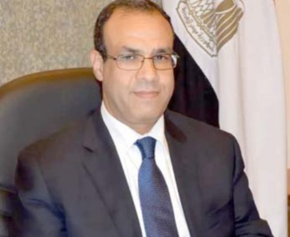 الدكتور بدر عبد العاطي