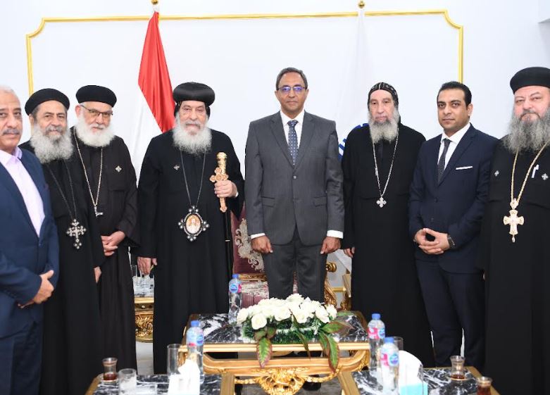  وفداً من قيادات الكنائس