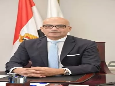 الدكتور محمد ضياء زين العابدين رئيس جامعة عين شمس