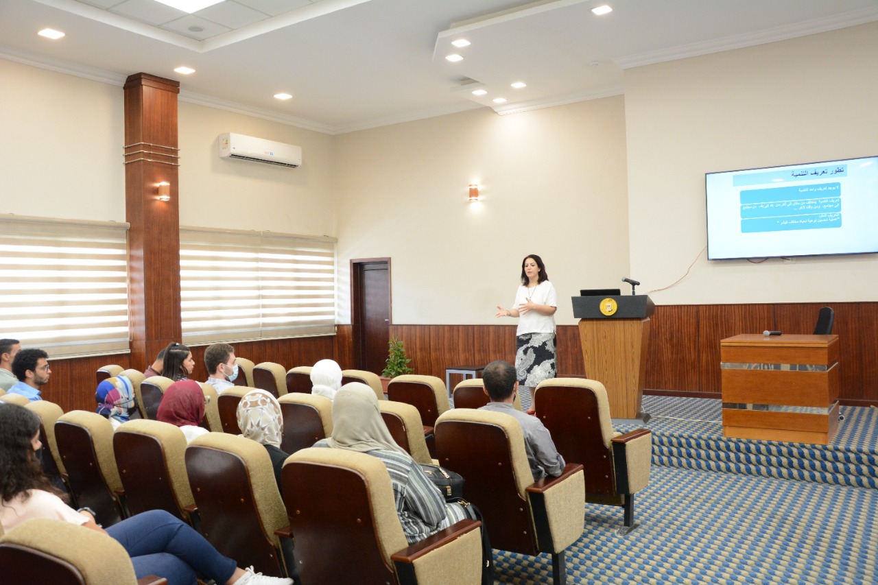 وزارة التخطيط تعقد سلسلة محاضرات حول أهم برامج ومشروعات الوزارة