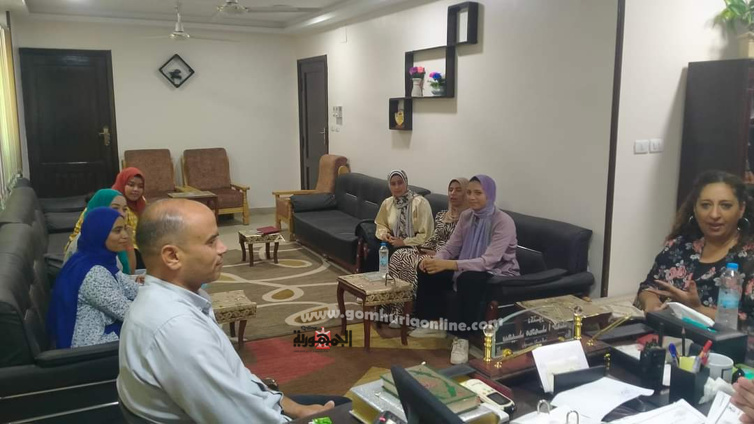 رئيس مدينة سمالوط يعقد لقاءً مع شباب جمعية  التنمية بالتوفيقية