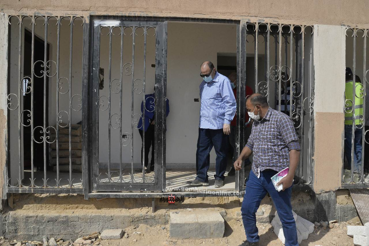 محافظ أسيوط يتفقد الأعمال الجارية لتنفيذ المحطة الإنتقالية الوسيطة للمخلفات الصلبة بديروط بتكلفة 12مليون جنيه