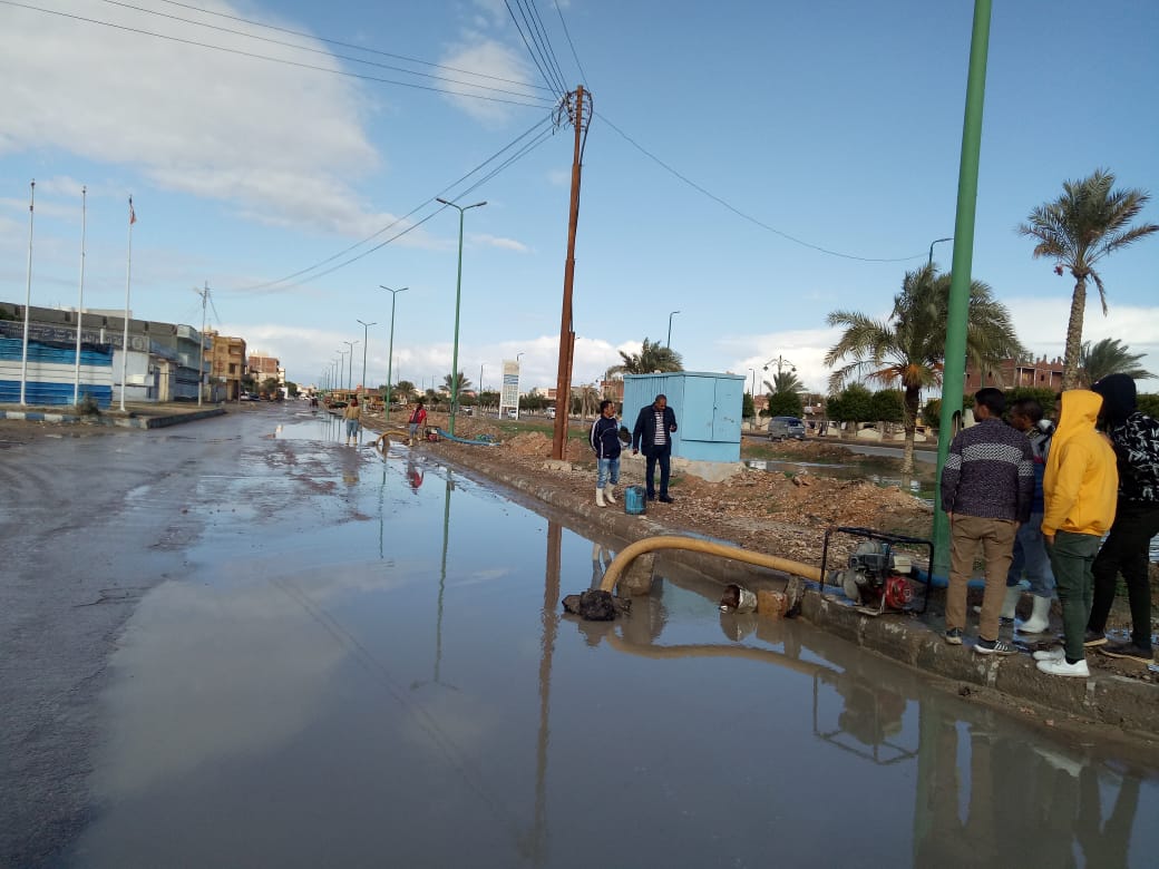 امطار الخير ملئت جميع خزانات الصحراء بمطروح