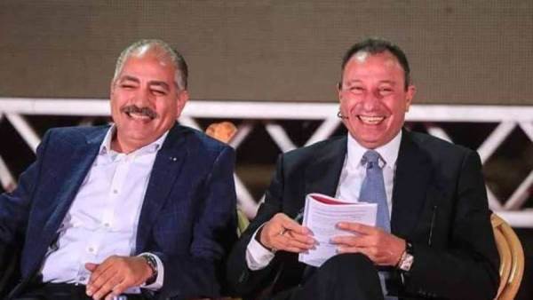 العامرى فاروق ومحمود الخطيب 