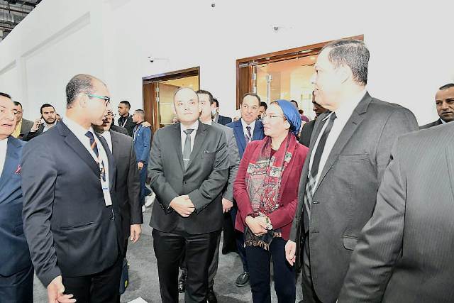 وزيرا البيئة والتجارة يفتتحان فعاليات الدورة الجديدة لمعرض Plaste
