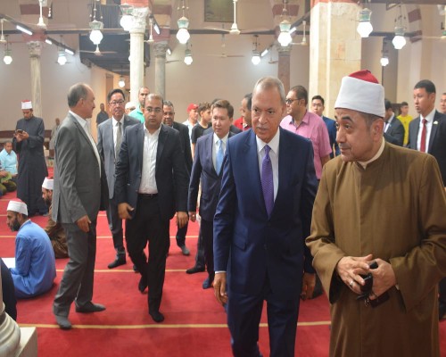  محافظ القليوبية وسفير جمهورية كازاخستان