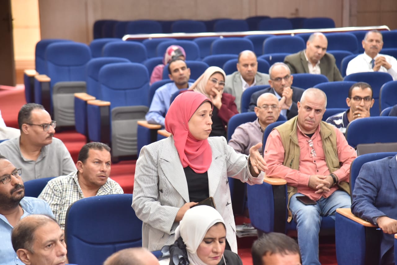 محافظ مطروح يعقد المجلس التنفيذى لمحافظة مطروح 