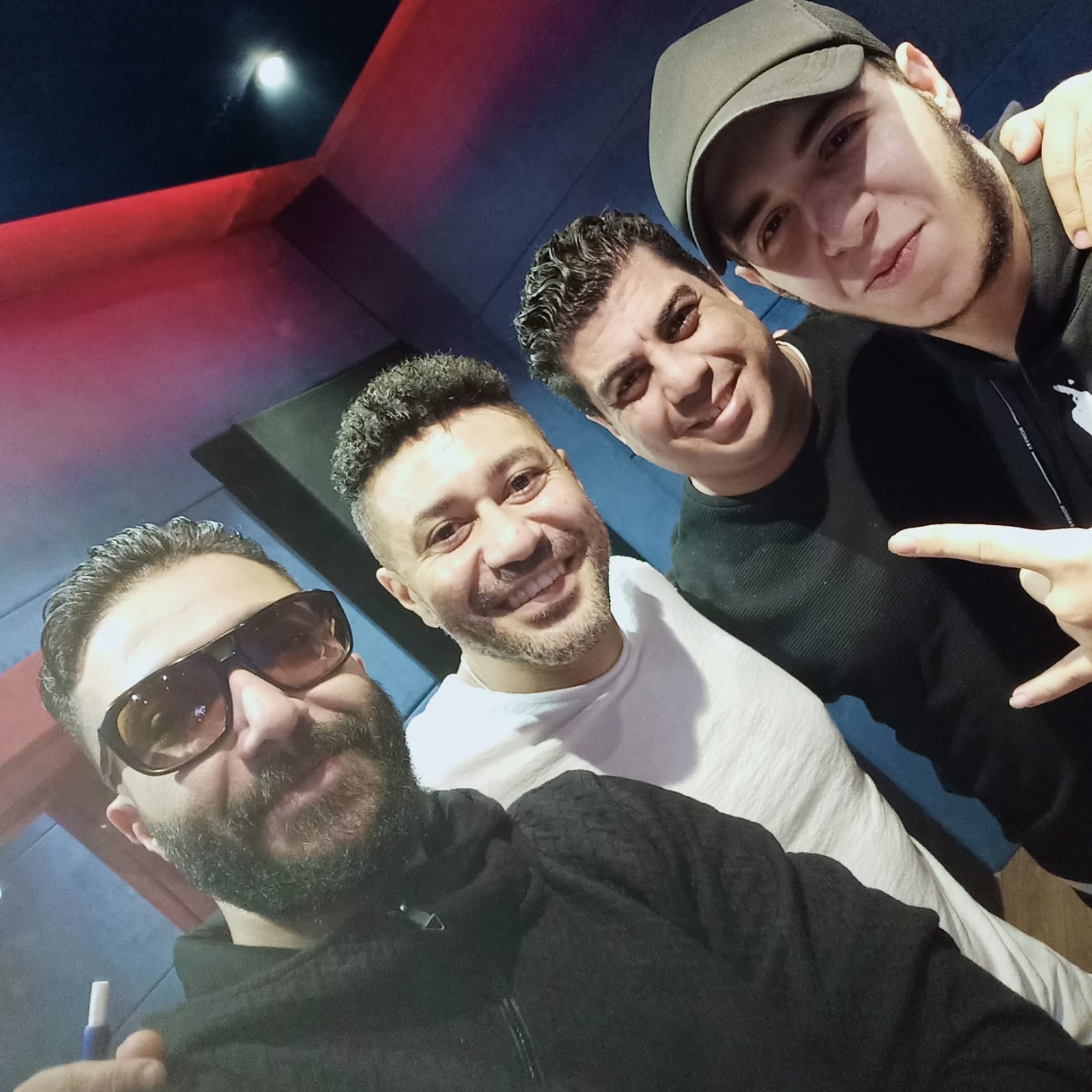محمد عز يستعد لطرح 