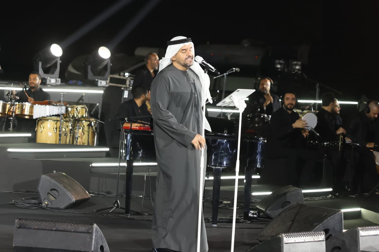 النجم الإماراتي حسين الجسمي