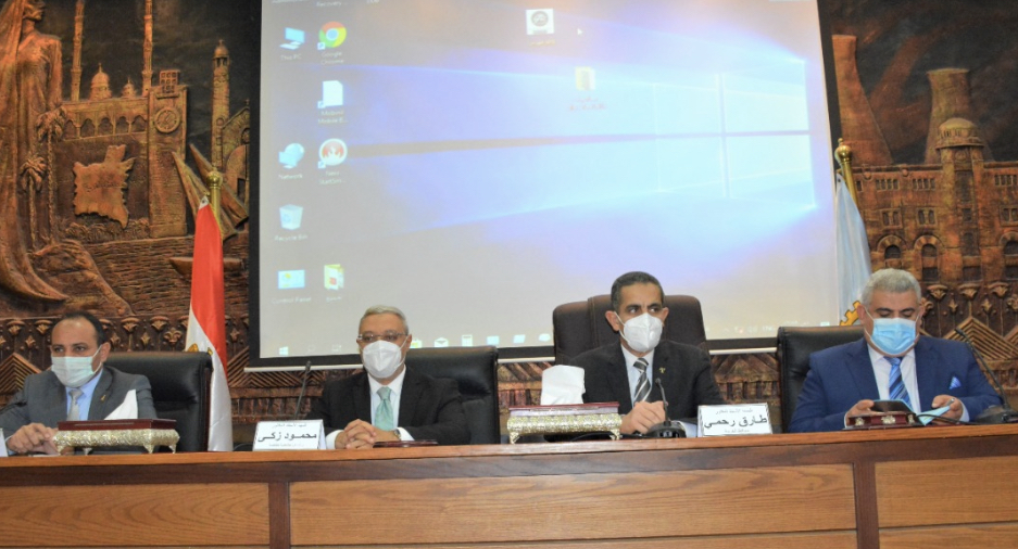 محافظ الغربية ورئيس الجامعة يشهدان احتفالية الرقابة الإدارية لمكافحة الفساد 