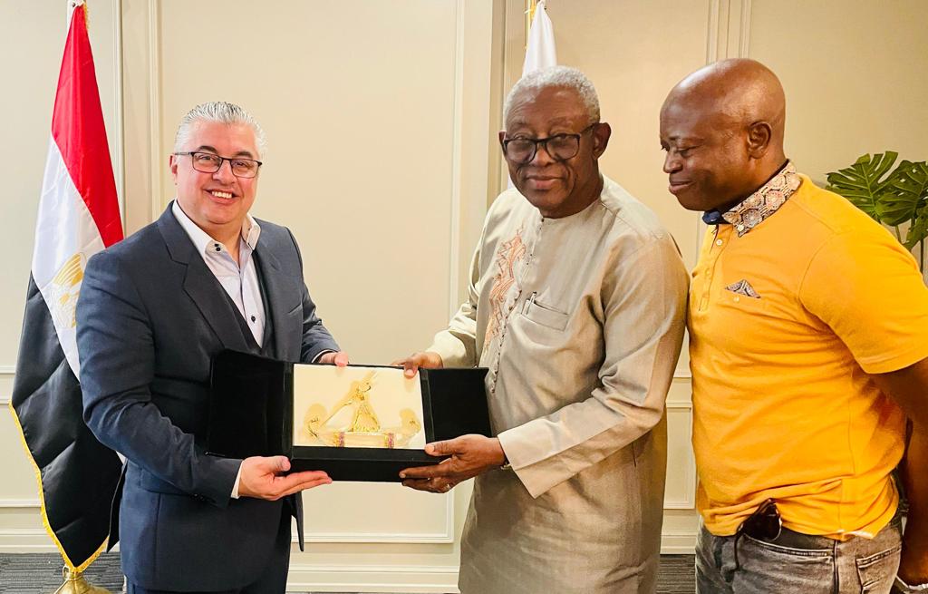 رئيس اقتصادية قناة السويس: حريصون على التعاون مع موانئ غانا 