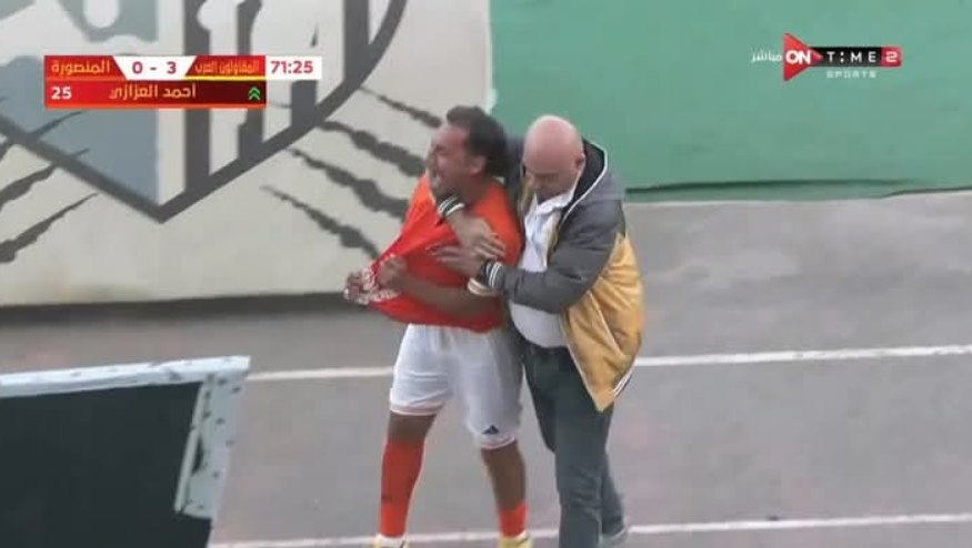  لاعب المنصورة يعتدي على مدربه فى دوري القسم الثاني