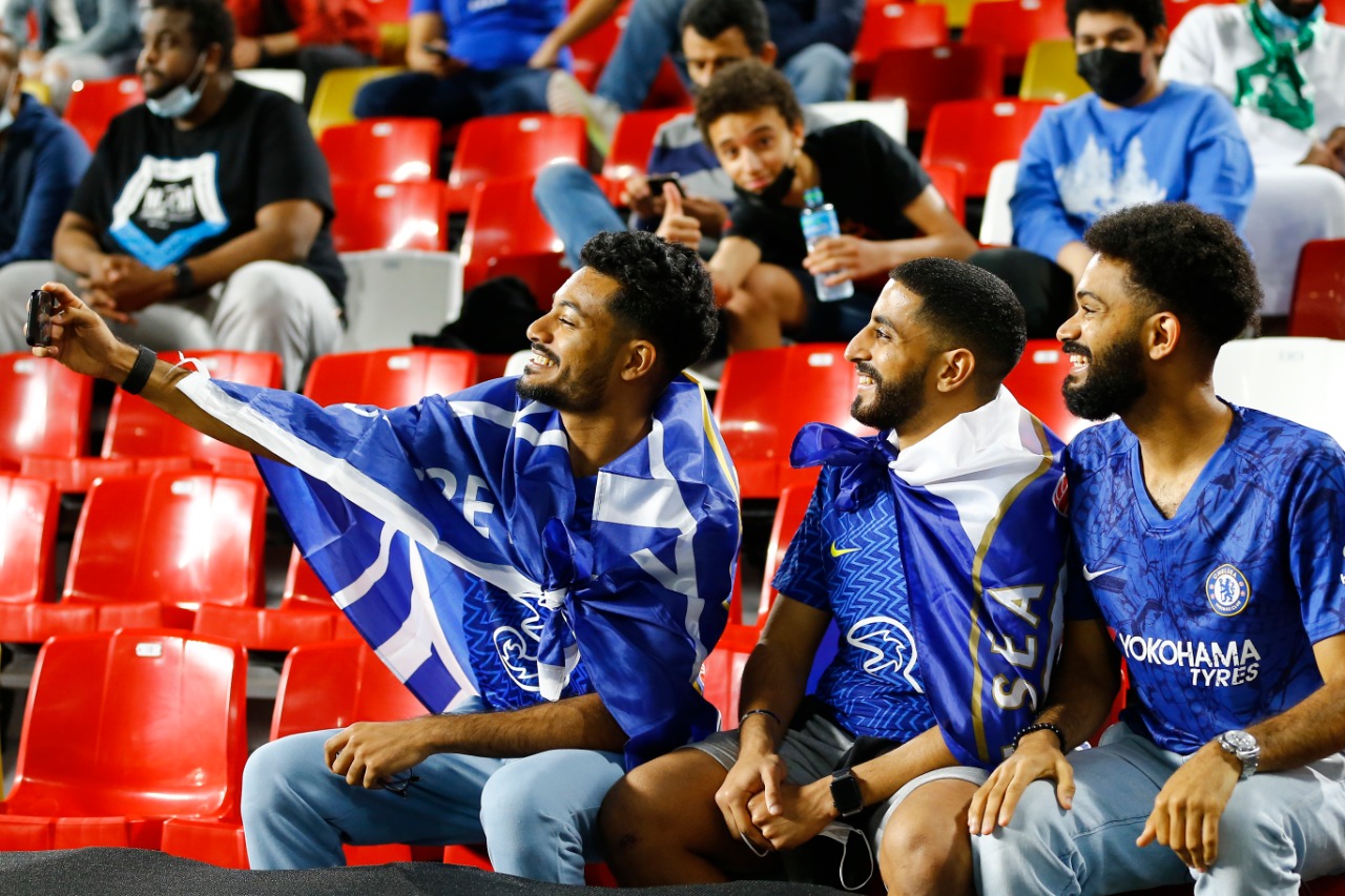 جماهير الهلال وتشيلسى تملأ ستاد محمد بن زايد بالامارات.. صور