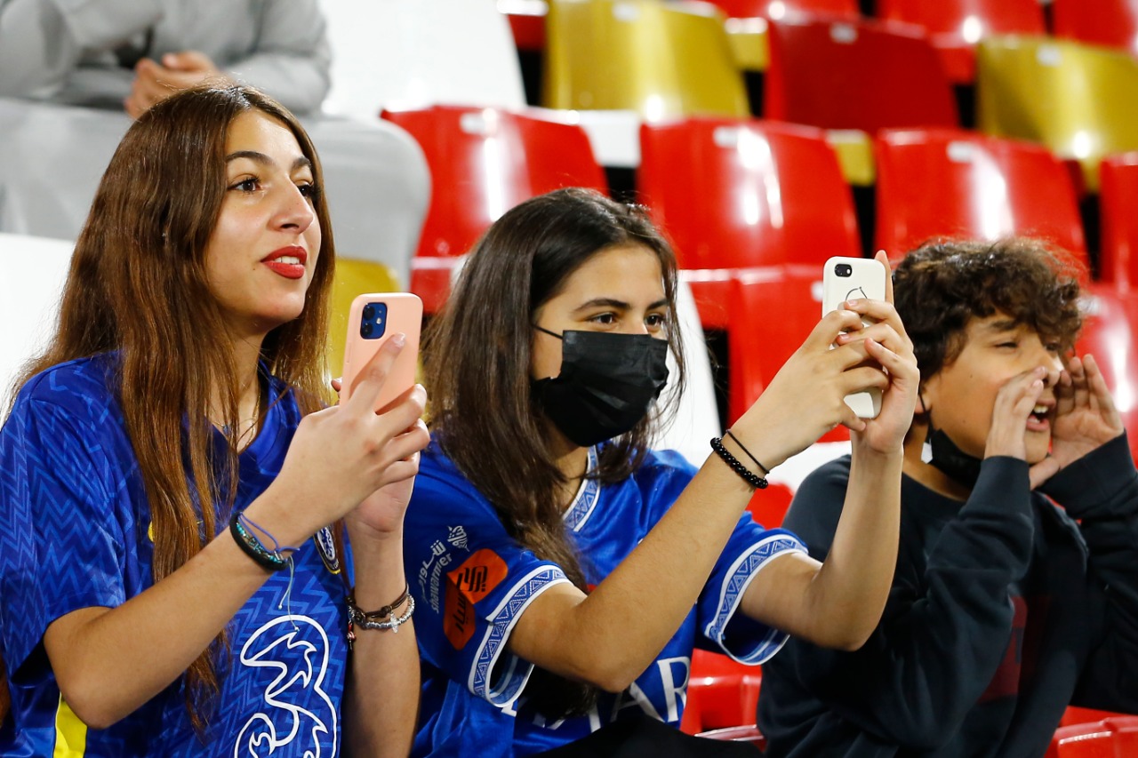 جماهير الهلال وتشيلسى تملأ ستاد محمد بن زايد بالامارات.. صور