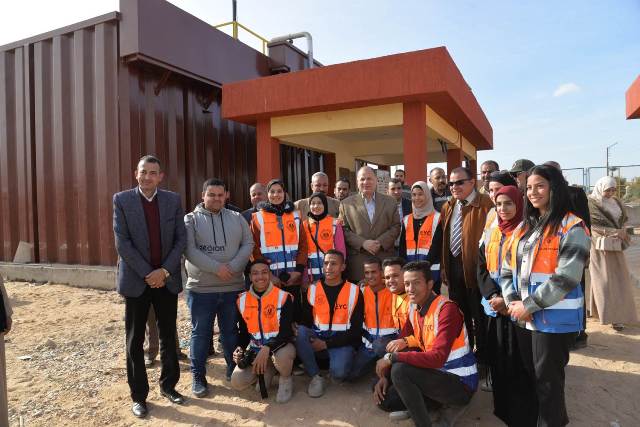 محافظ أسيوط يتفقد أعمال تنفيذ محطة معالجة صرف صحي بالبدارى 