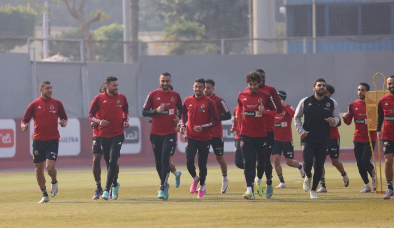 الاهلى يستعد لمواجهة شباب بلوزداد الجزائري