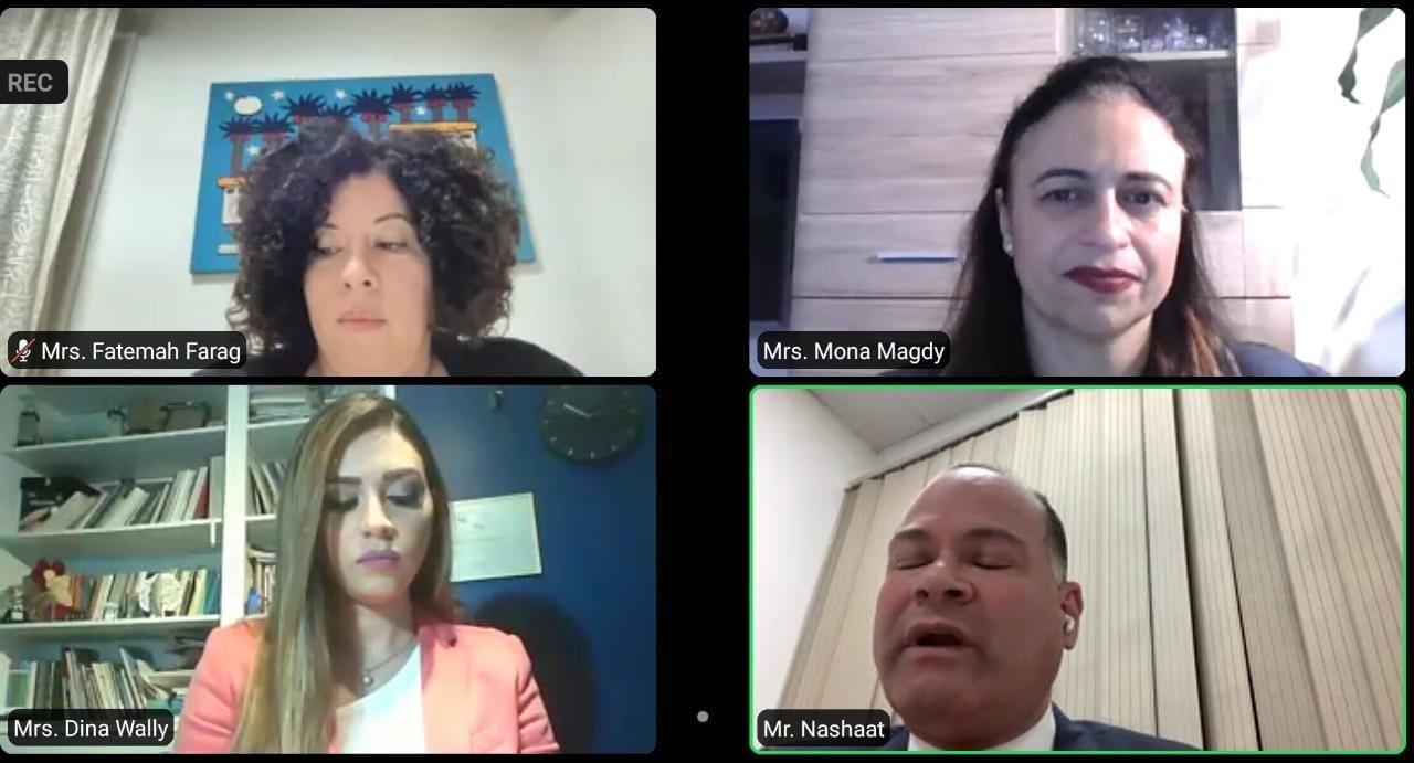 جانب من الندوة