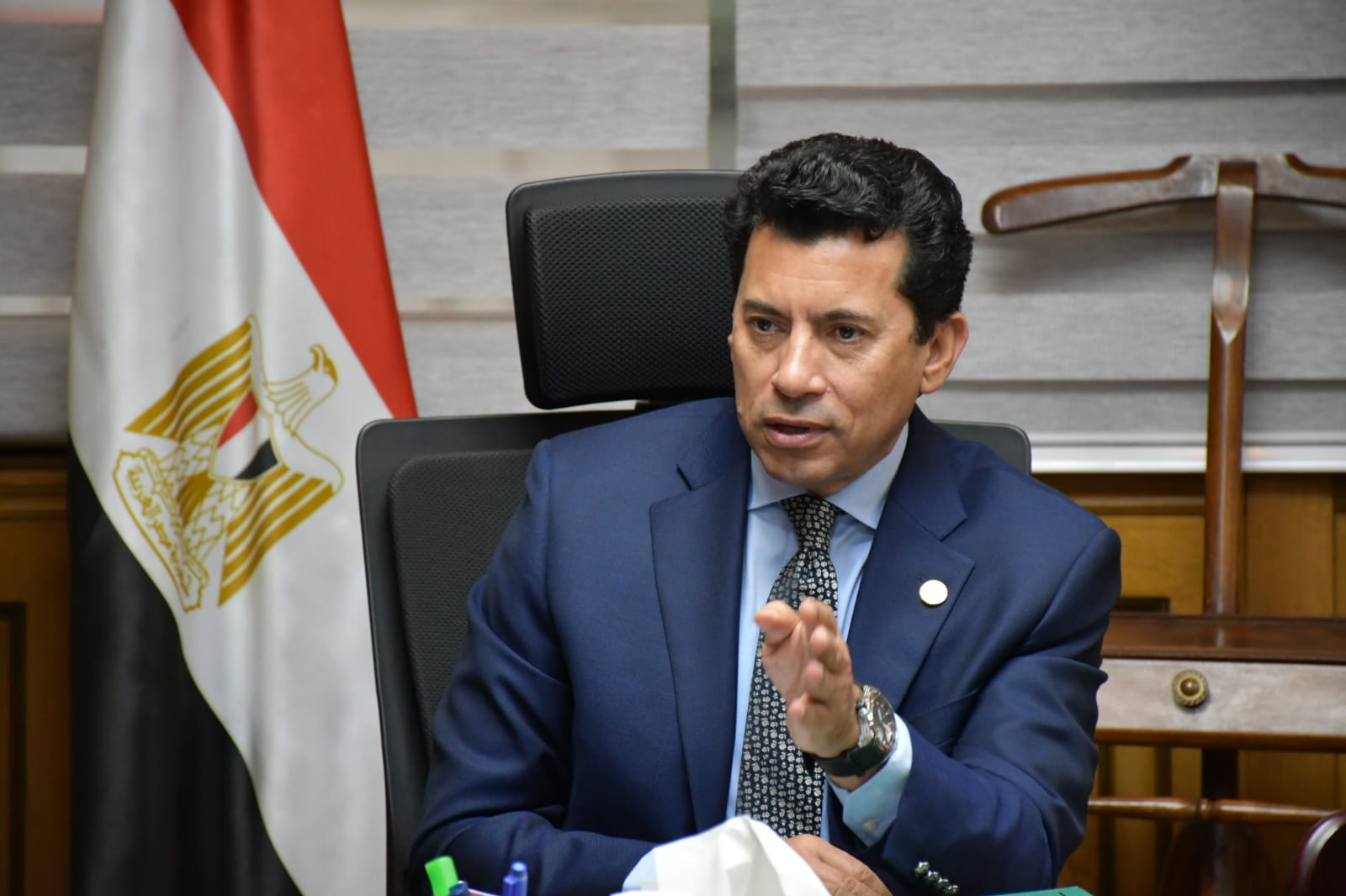 د.أشرف صبحى وزيرالشباب والرياضة