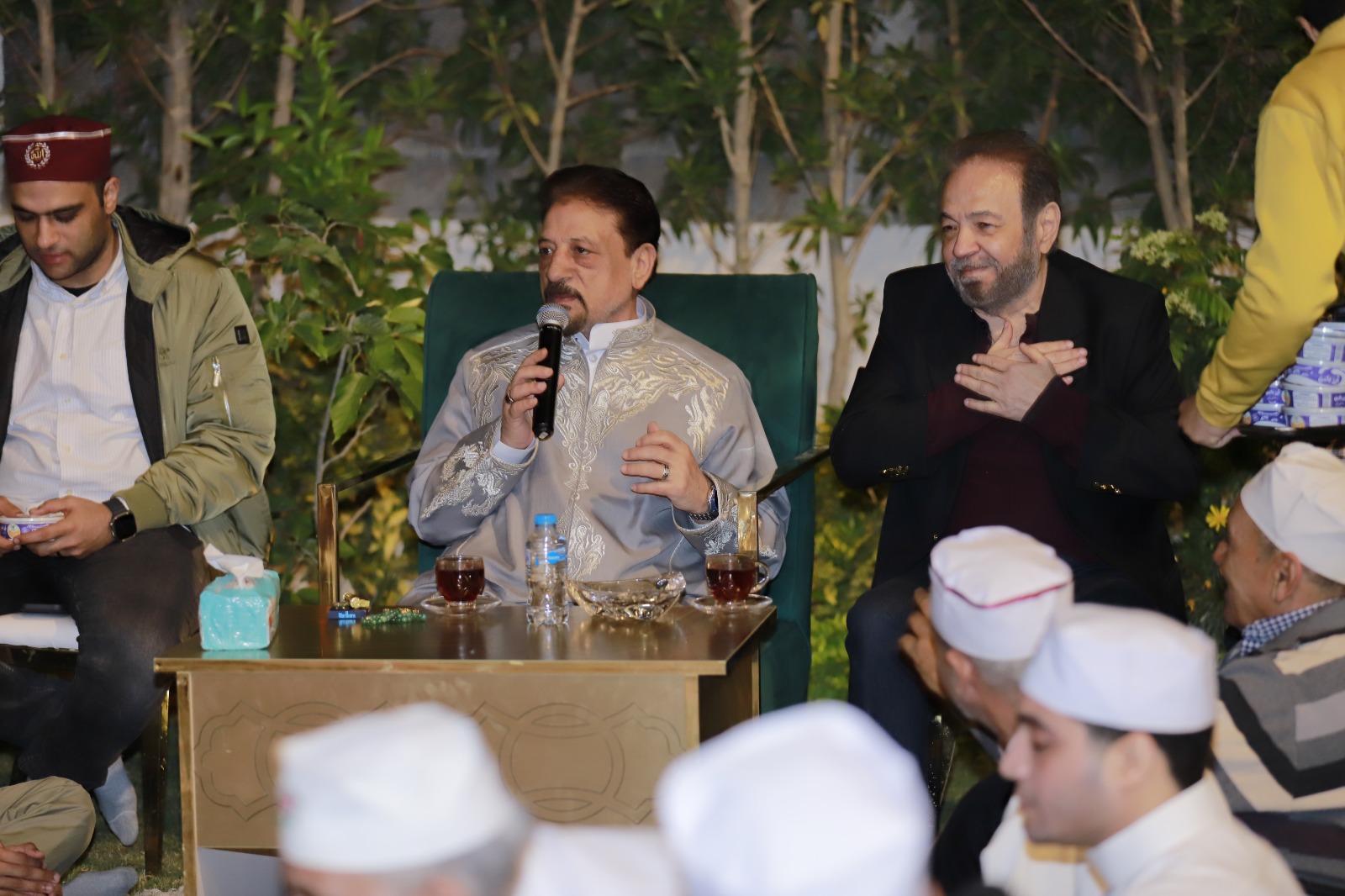 وفاء عامر تودع رمضان بحفلاً دينيًا مع الطريقة الجازولية بمنزلها 