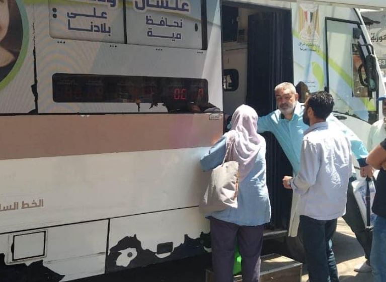  عربات خدمات 