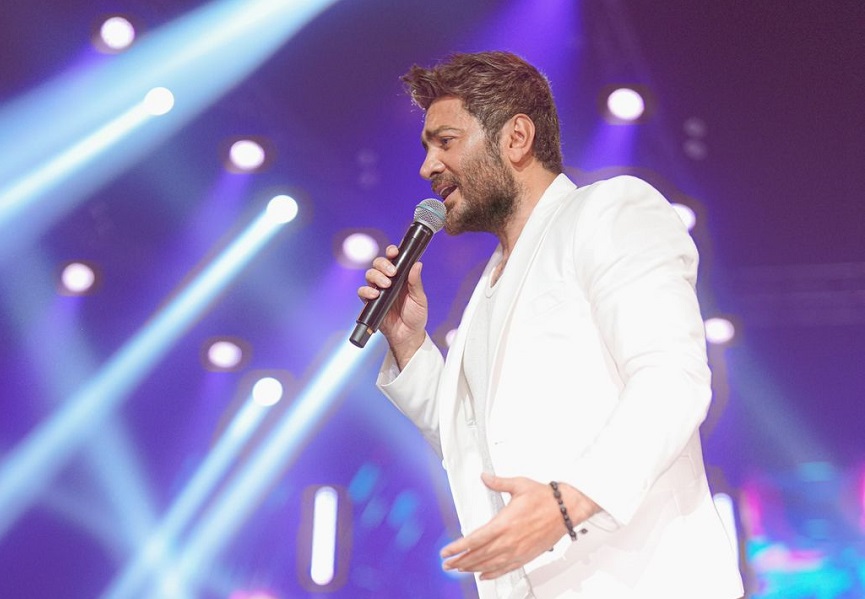 النجم تامرحسني