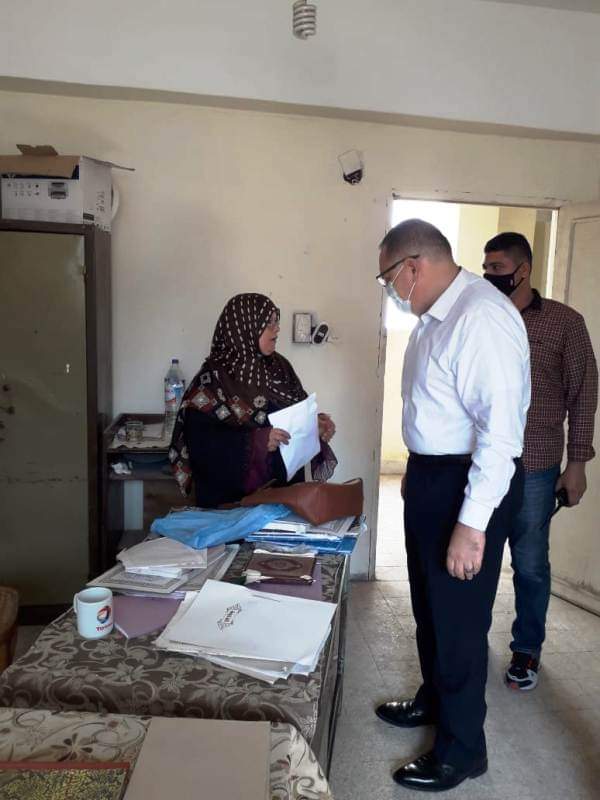 محافظ الشرقية يُقيل رئيسة الوحدة المحلية بالحلوات للإهمال والتقصير في العمل 