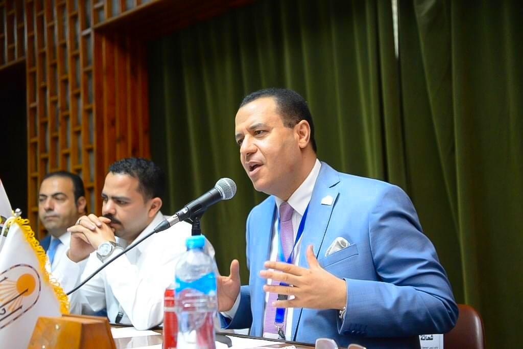 «رشاد» يشارك بالجلسة الختامية ل«نموذج محاكاة مجلس النواب» بجامعة أسيوط