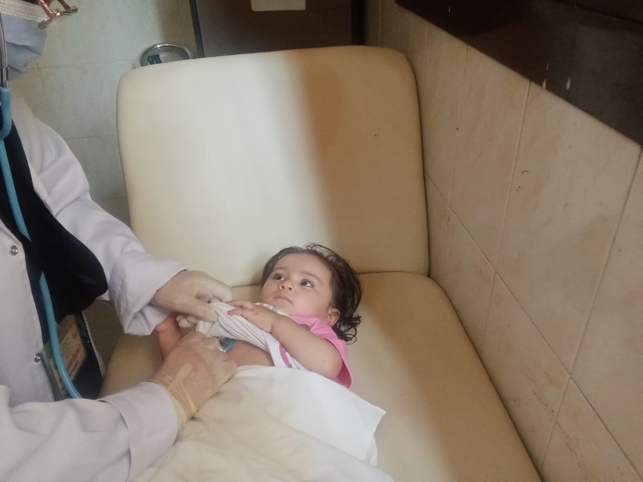 الكشف على  1316 مريضاً  فى قافلة علاجية بميت غمر 