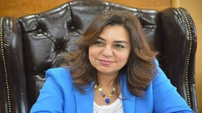 الدكتورة منال عوض