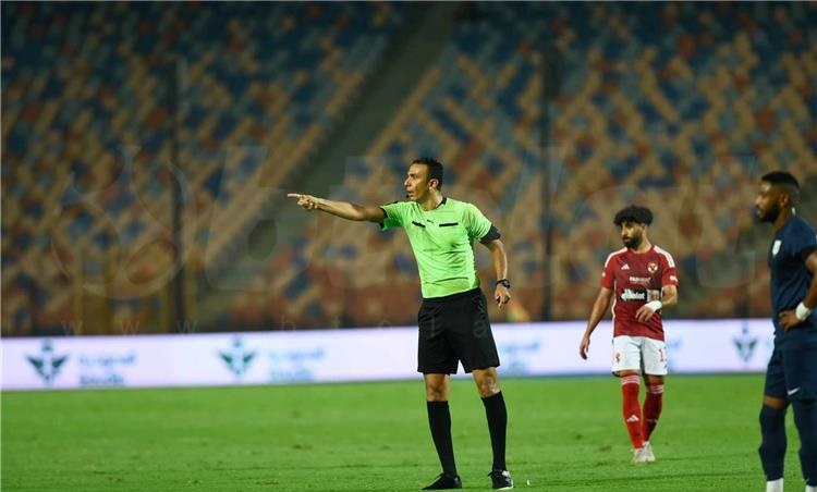 طارق مجدي حكم مباراة الأهلي ومودرن سبورت
