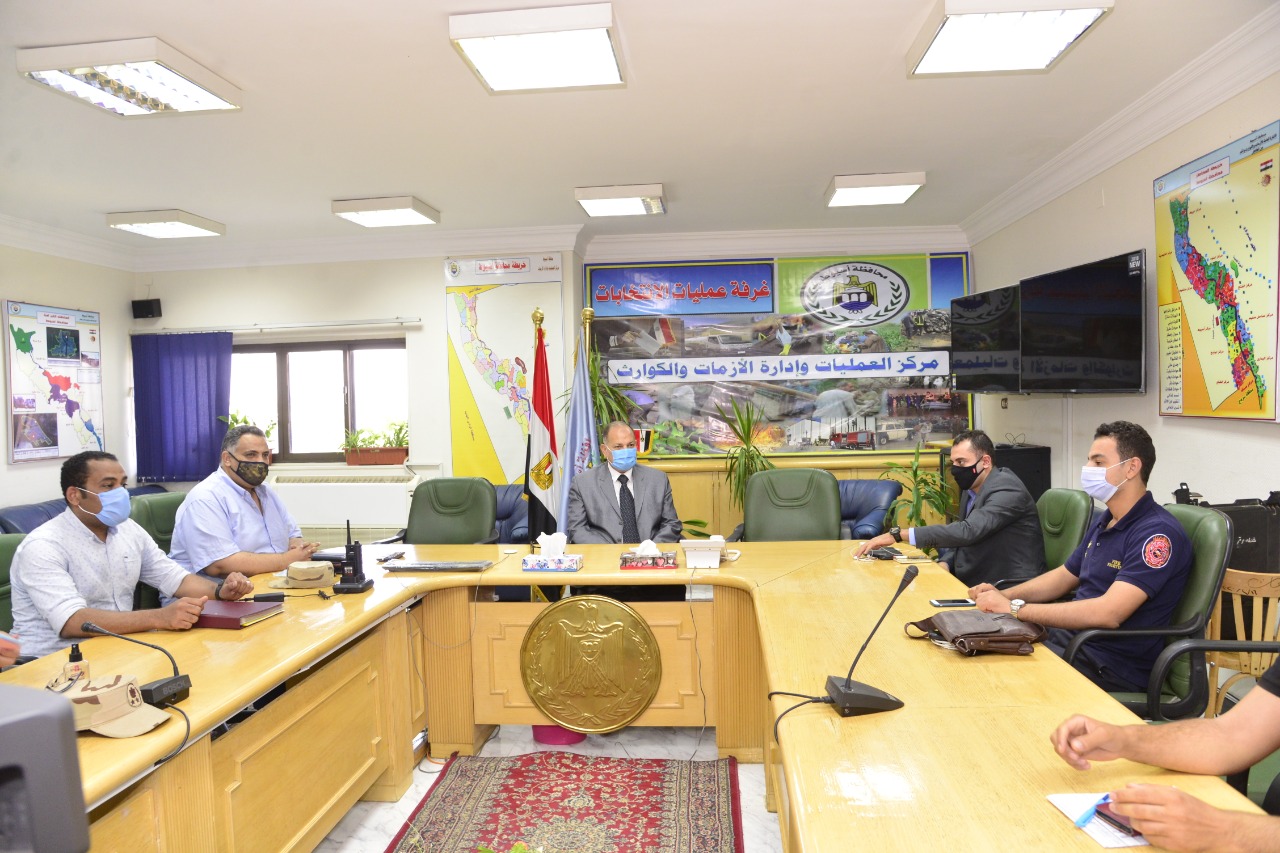 محافظ أسيوط: لجان انتخابات مجلس الشيوخ فى جولة الاعادة تغلق أبوابها في اليوم الأخير 