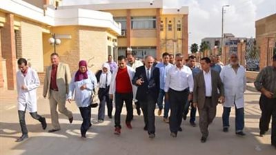محافظ الإسماعيلية يتفقد المشروعات الخدمية بمدينة القنطرة