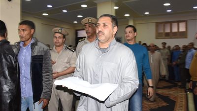 الكفن ينهى خصومة ثأرية بين ابناء عمومة فى شبراخيت بحضور مدير الامن ومحافظ البحيرة