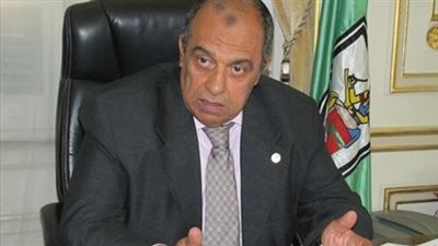 وزير الزراعة يكلف 