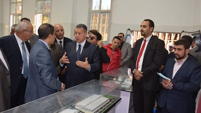 محافظ بني سويف : 6 مصانع جديدة بكوم أبوراضي الصناعية