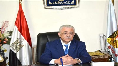 طارق شوقى: مجانية التعليم لا يجب أن تترك بلا نقاش