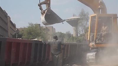 السكة الحديد تستعيد نقل خام الفوسفات إلى مصانع السماد باسيوط