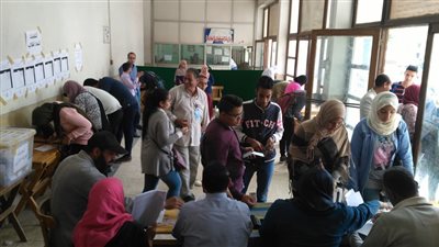 إعادة الإنتخابات الطلابية على نسبة20% بـ4 كليات بعين شمس