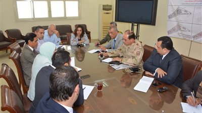 د. منال عوض: كافة التسهيلات لتمويل صغار الصناع الحاجزين بمدينة دمياط للاثاث