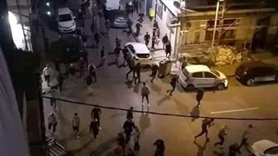 بالفيديو¨ إصابة 70 مشجع فى اشتباكات بين جماهير شباب قسنطينة واتحاد العاصمة