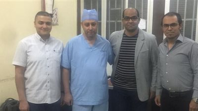 جراحة نادرة بأسيوط تعيد الأمل لمرضى أورام الكلى