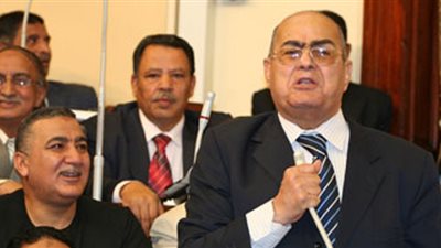 وفاة البرلمانى السابق عبدالفتاح عمر