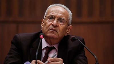 أبوشقة: نؤمن بحرية الرأي والرأي الآخر