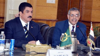 محافظ القليوبية يطالب الجامعة بالمشاركة بحلول لمشاكل المحافظة