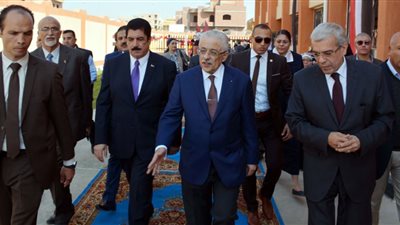 وزير التعليم ومحافظ القليوبية يفتتحان المدرسة الدولية بالعبور